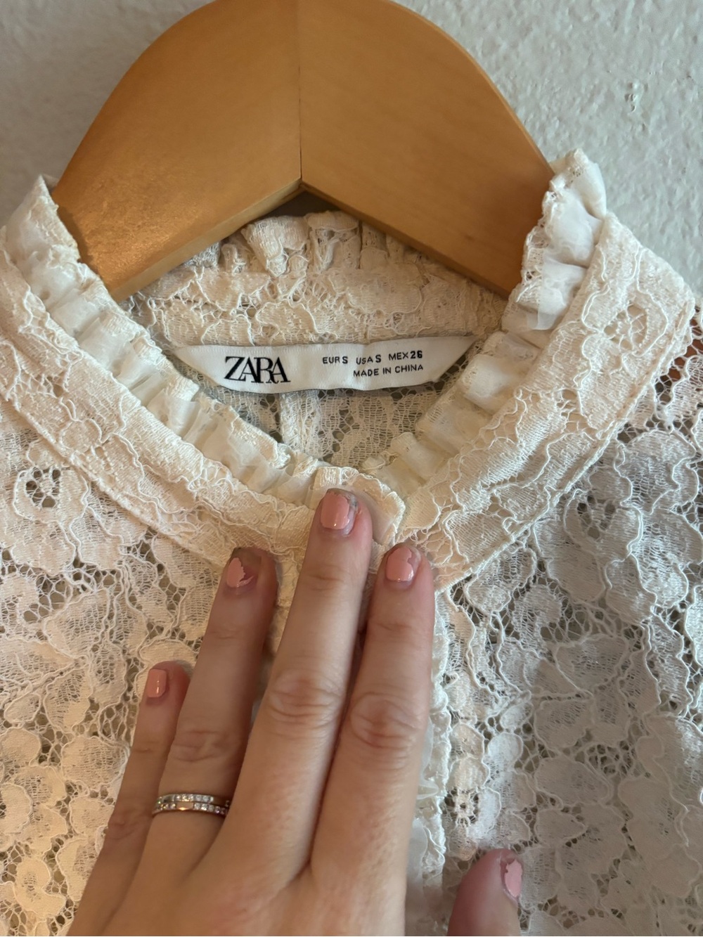 Zara White Lace Short-Sleeve Mini Dress - Picture 7 of 9